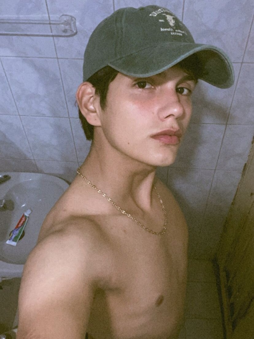 danni_doll_777 Chatroom