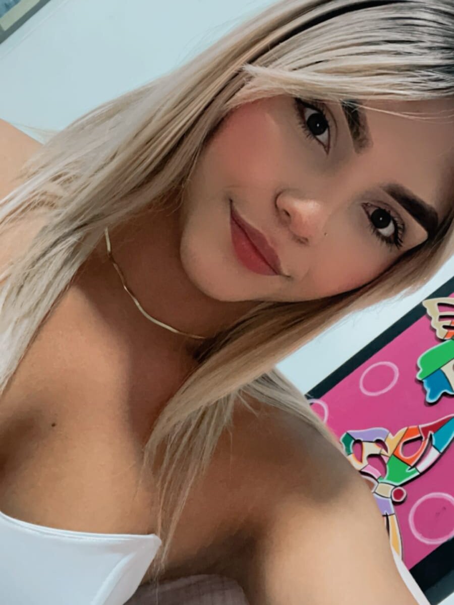 daphne_rosee Chatroom