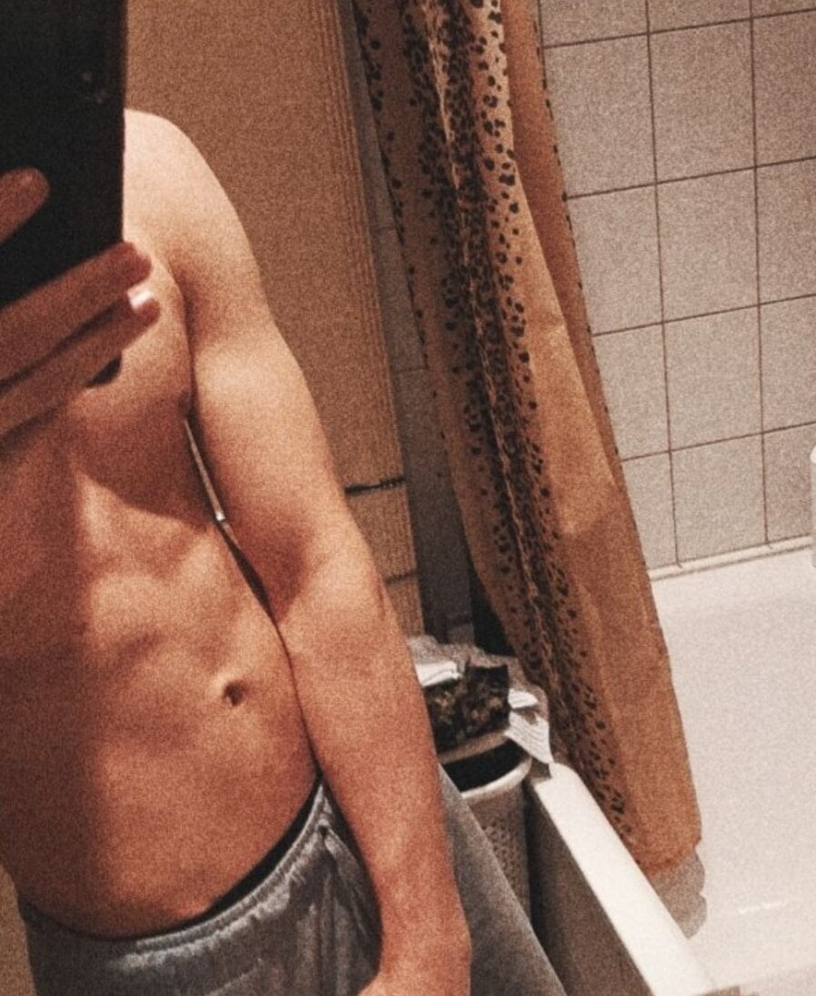 deinteenboyforenjoy Chatroom