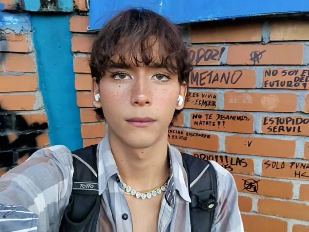 derek_blake Chatroom