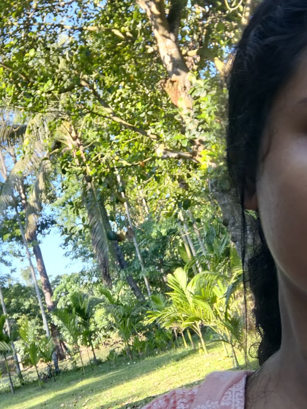 desiXcouple97 Chatroom