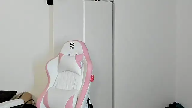 desiree-doux Chatroom