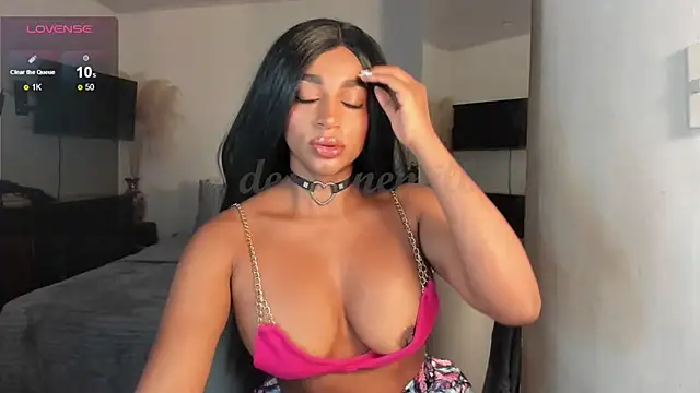 destinne_mill_ Chatroom