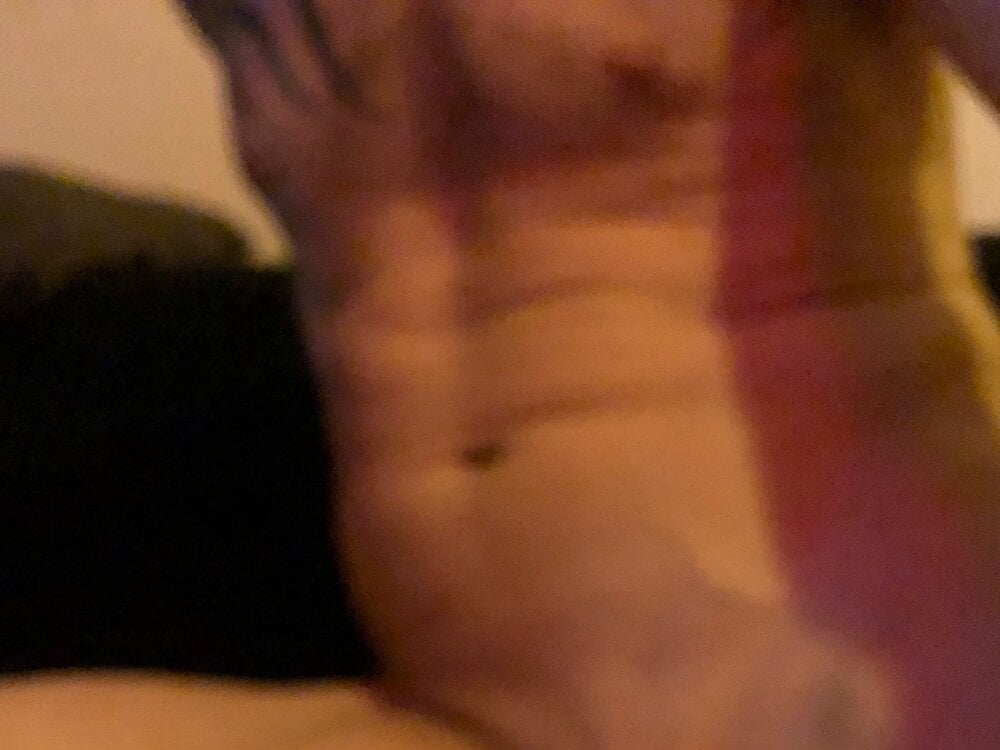 devote_schlampe00 Chatroom