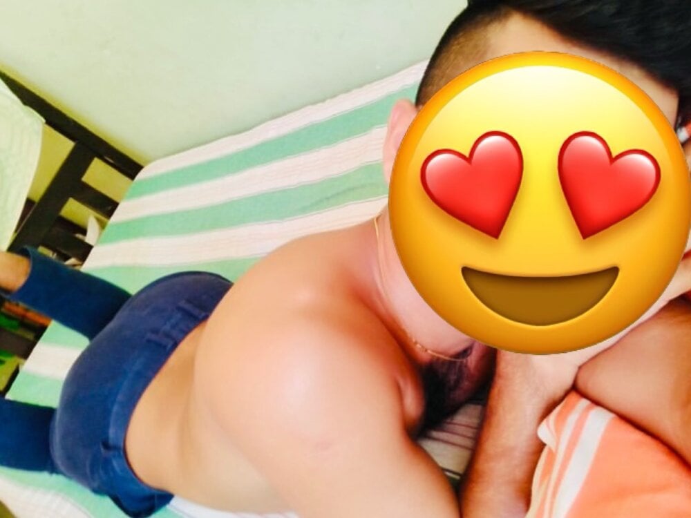 dinaaaaaaaa123 Chatroom