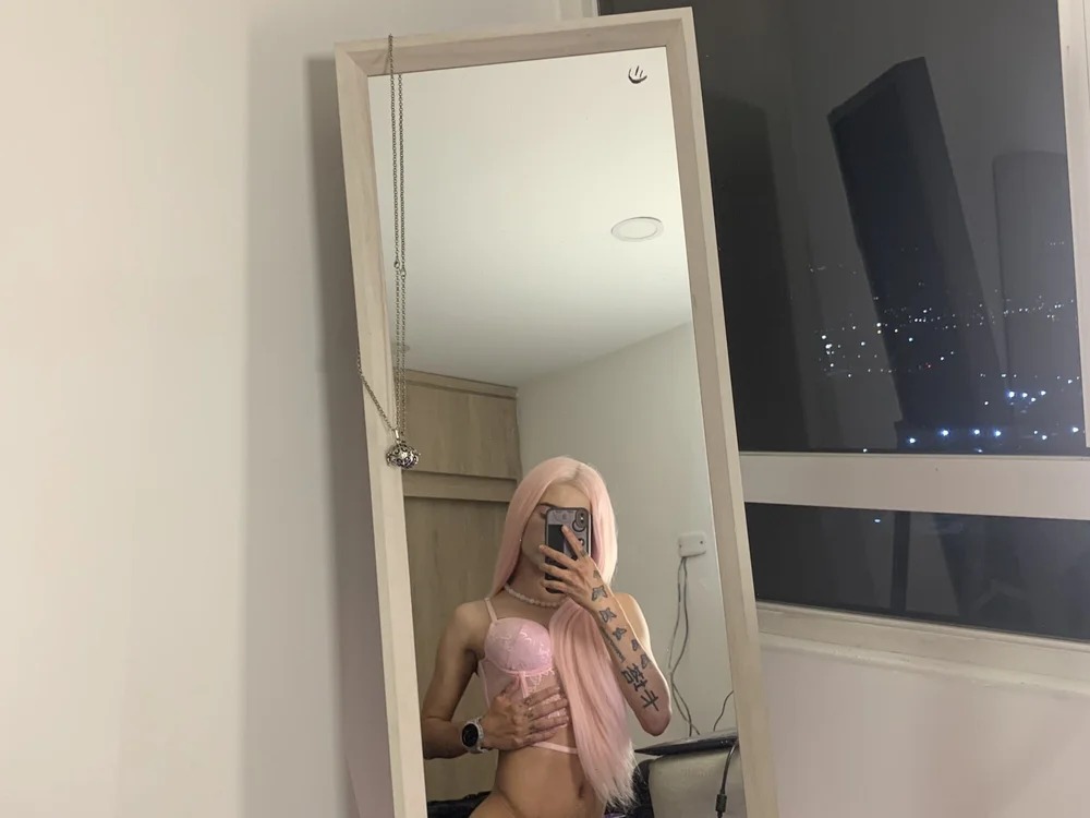 doll_emberr Chatroom