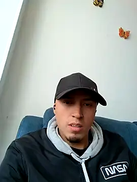 douglaszaens Chatroom