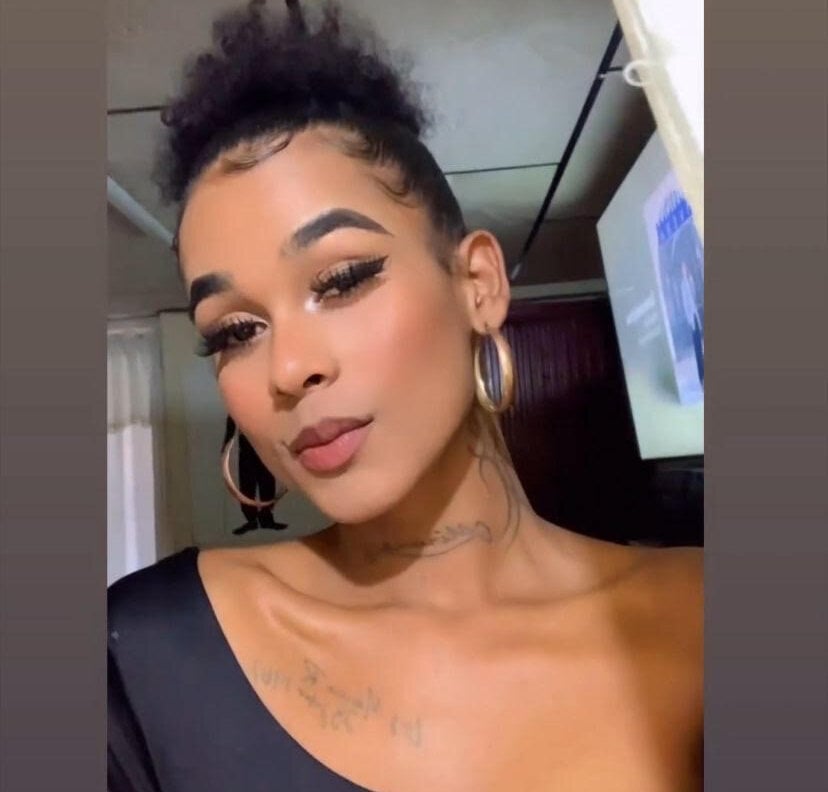 dreams_of_bonny Chatroom