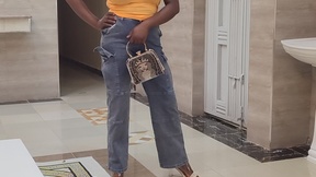 ebonyangie