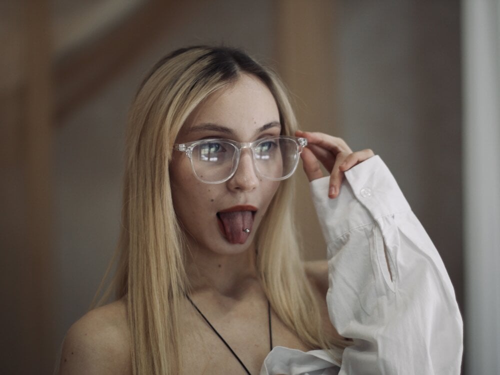 ellliefrost Chatroom