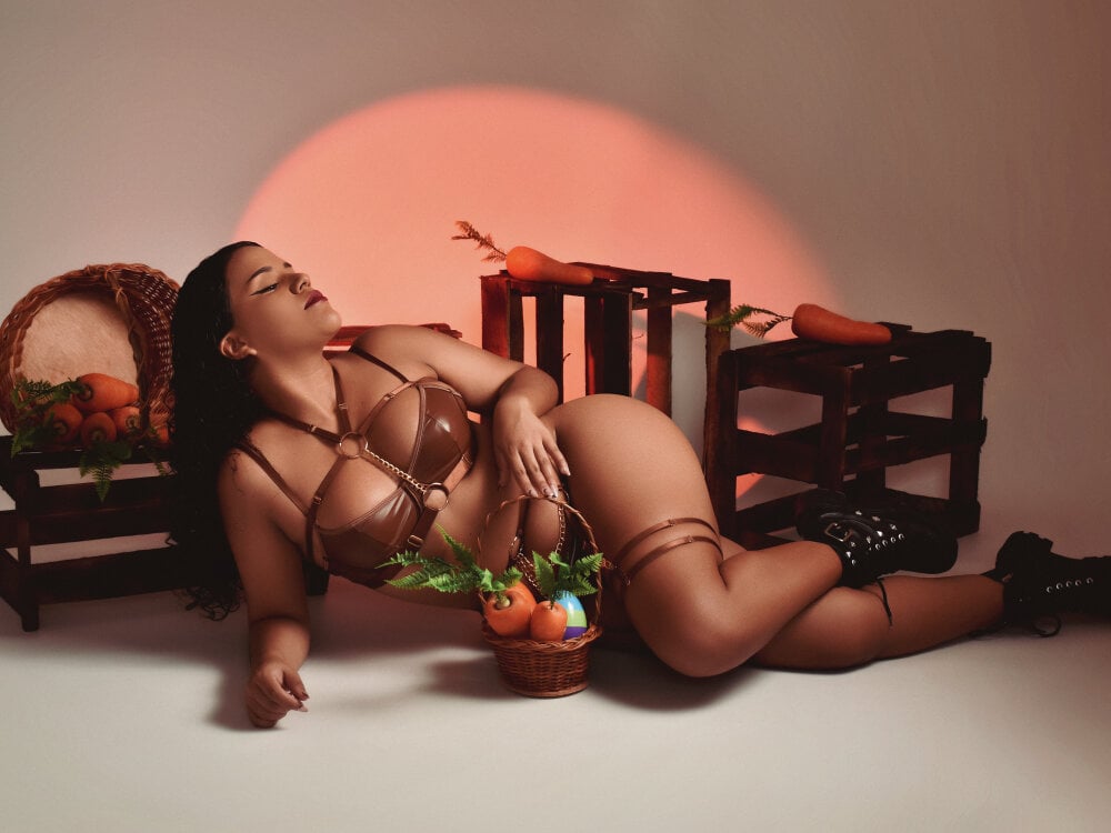 emily_perezz Chatroom