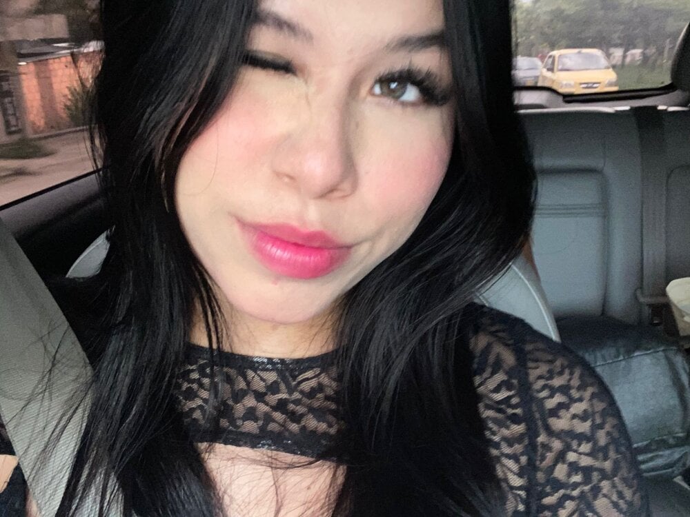 emma_rousell Chatroom