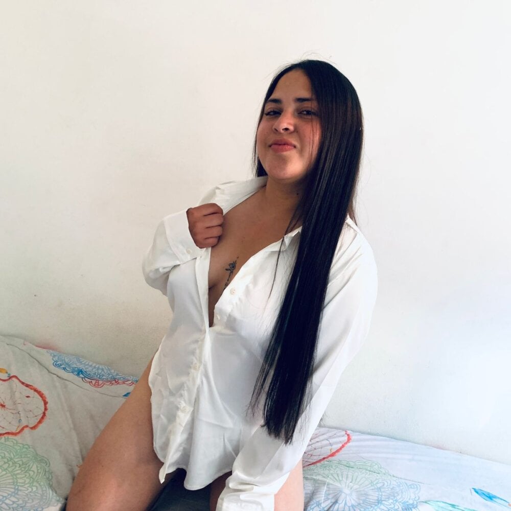 emma_smith_tp Chatroom