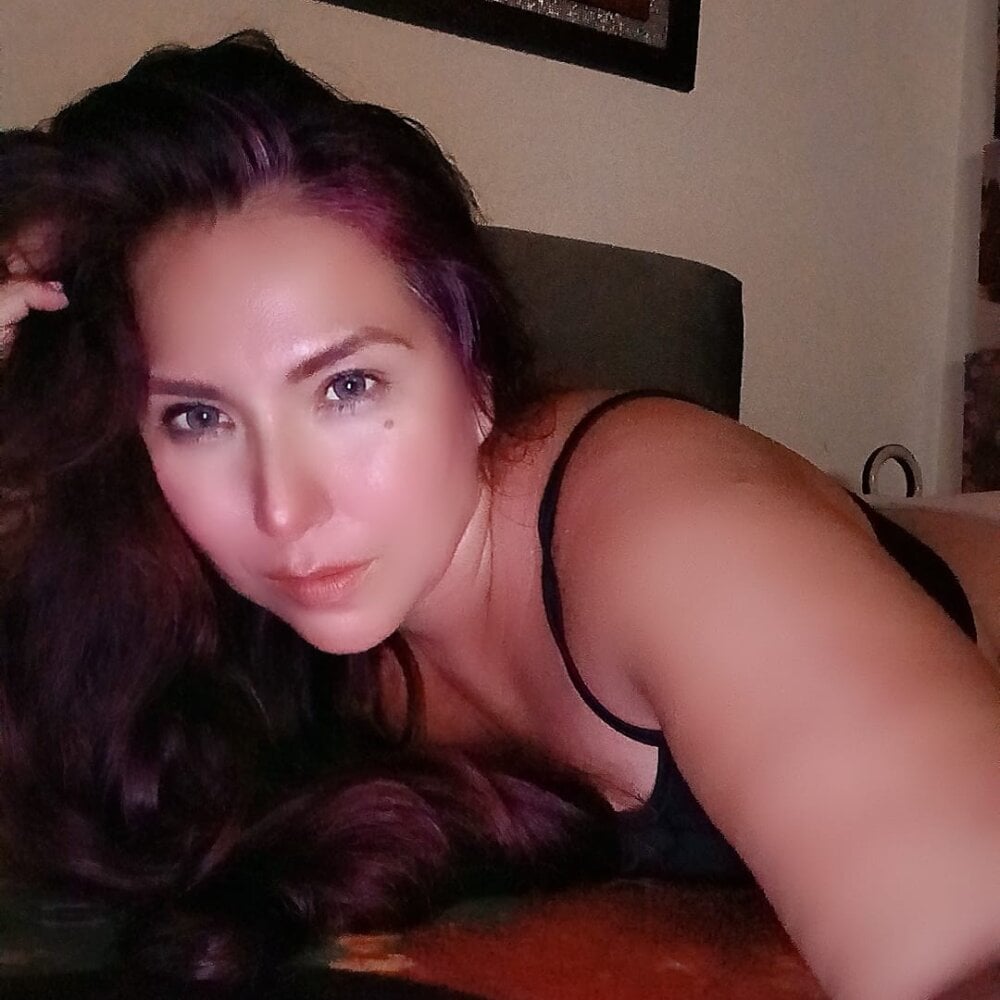 evelynmature19 Chatroom