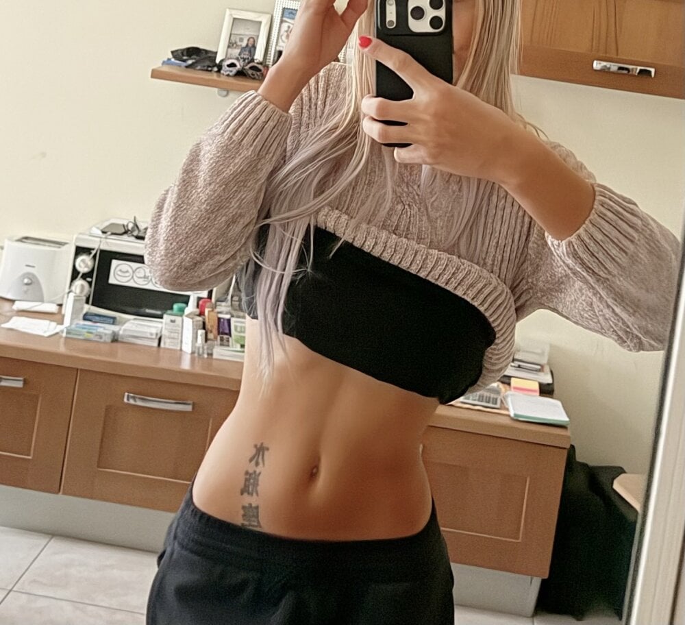 feliciafelon Chatroom