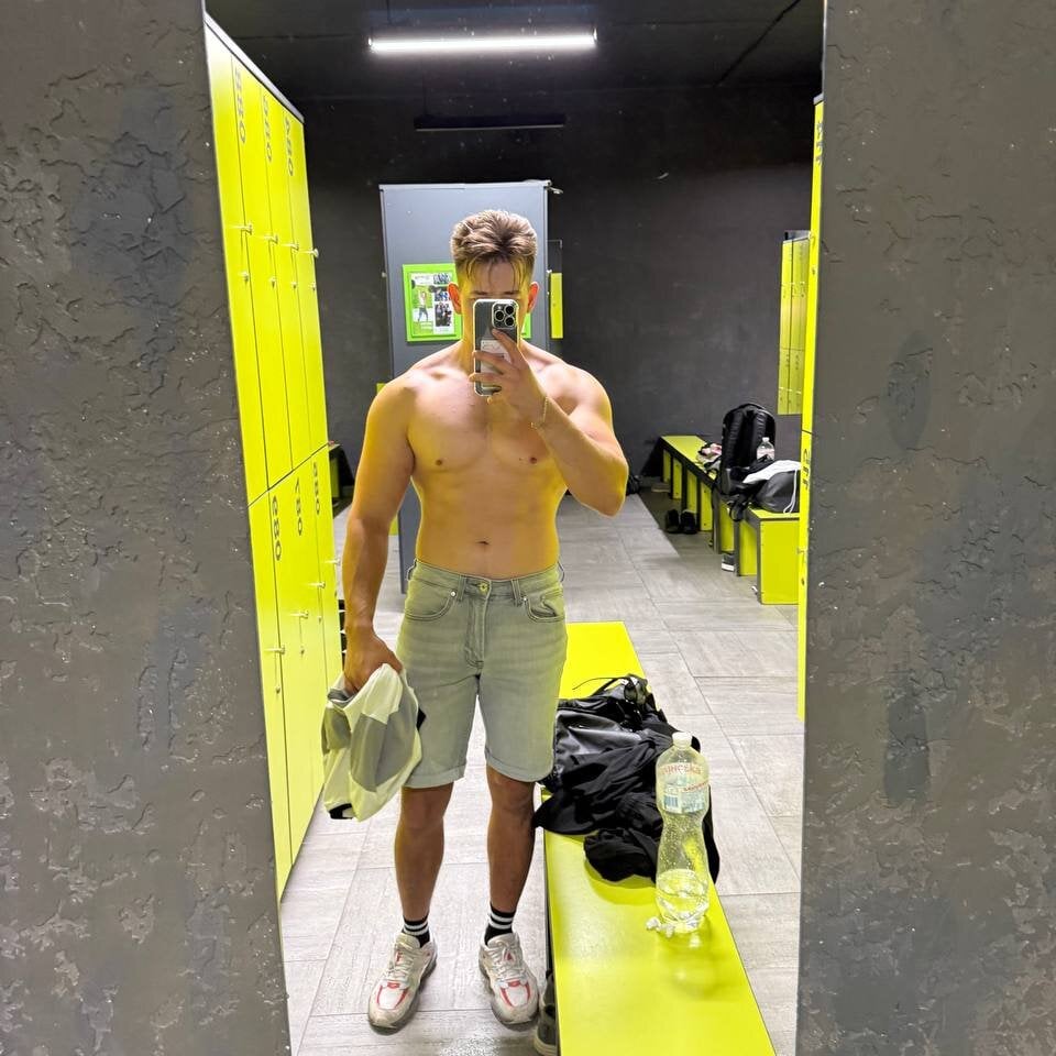 find0m_master Chatroom