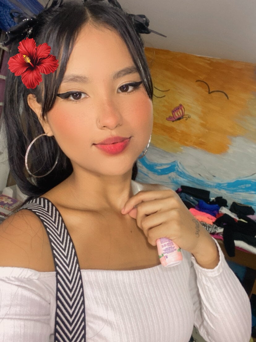 firuze_hatunn1 Chatroom