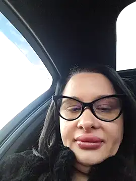 fuckable_girl_outdoor Chatroom