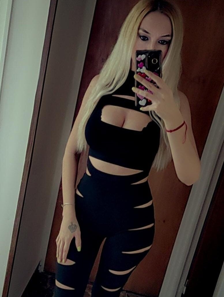 gabrielle_lust Chatroom