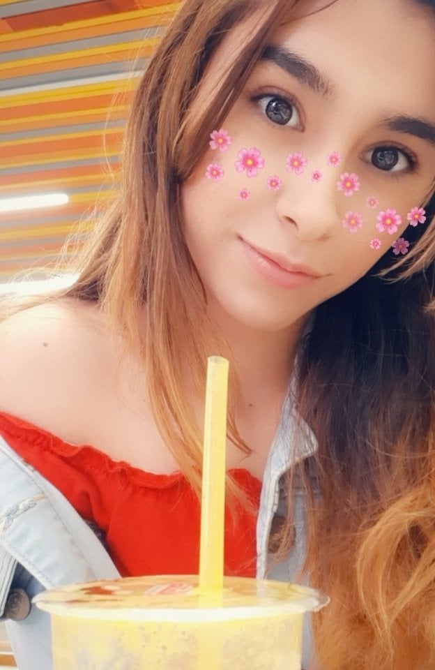 gatita_horny18 Chatroom