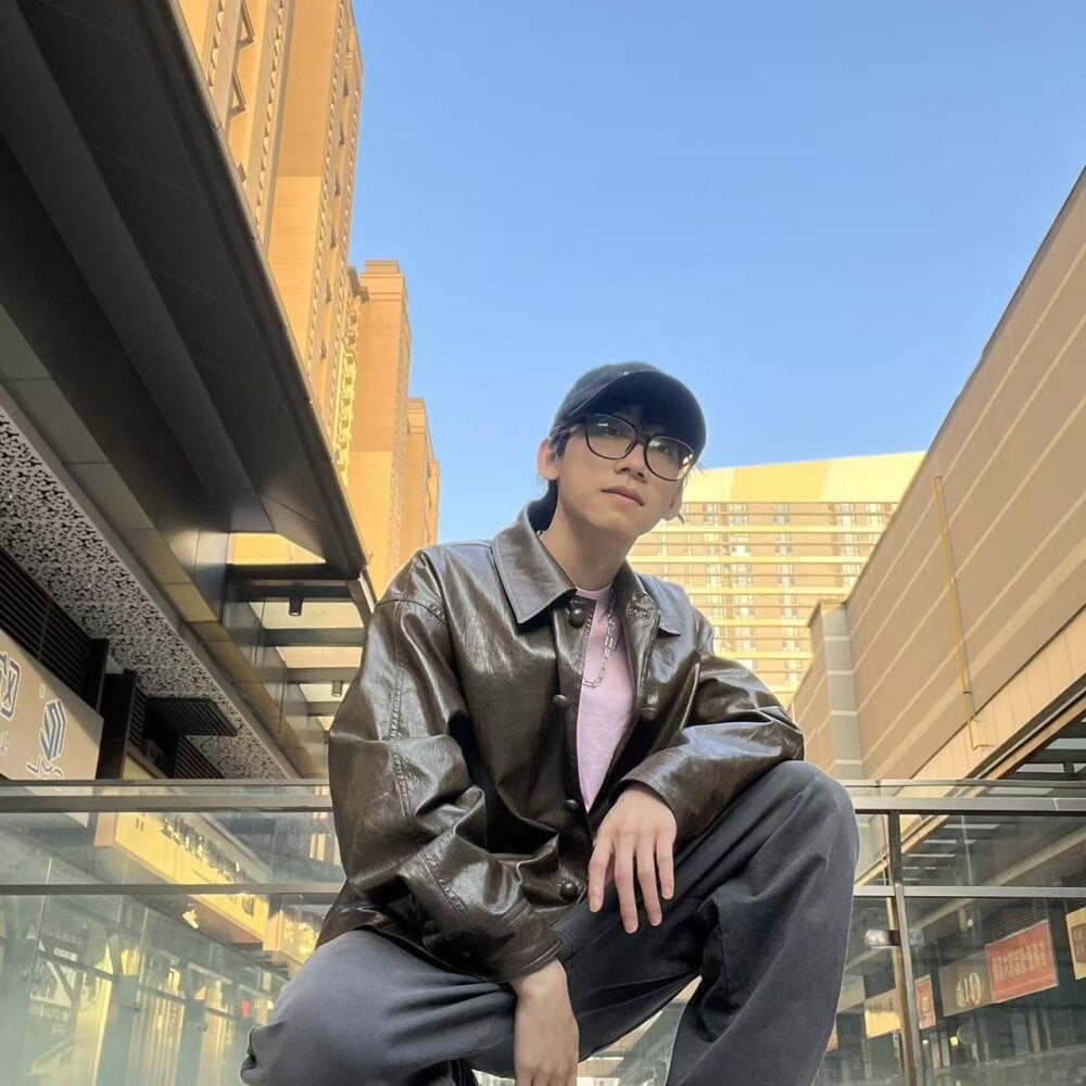 gay-Brave01 Chatroom