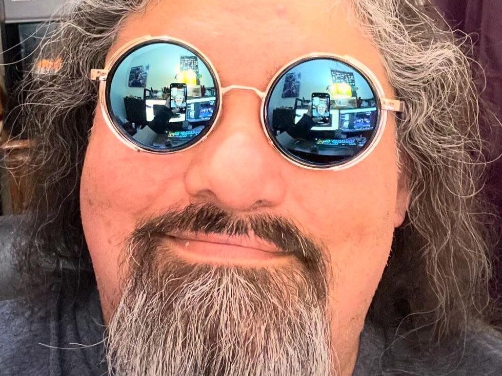 geekycastillo Chatroom