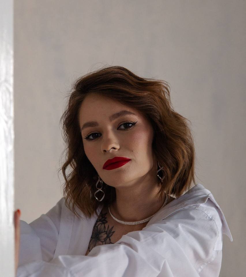 girl_with_snaketatto0 Chatroom