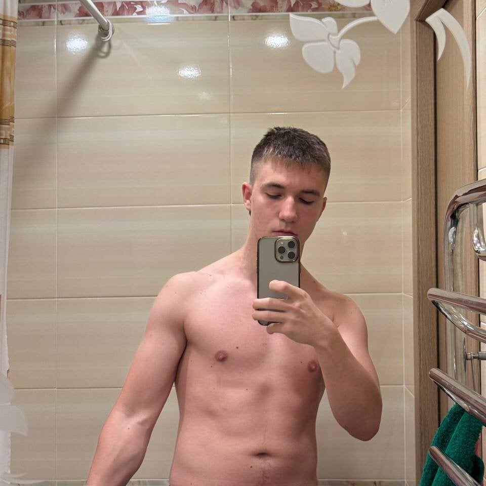 golden_flash Chatroom