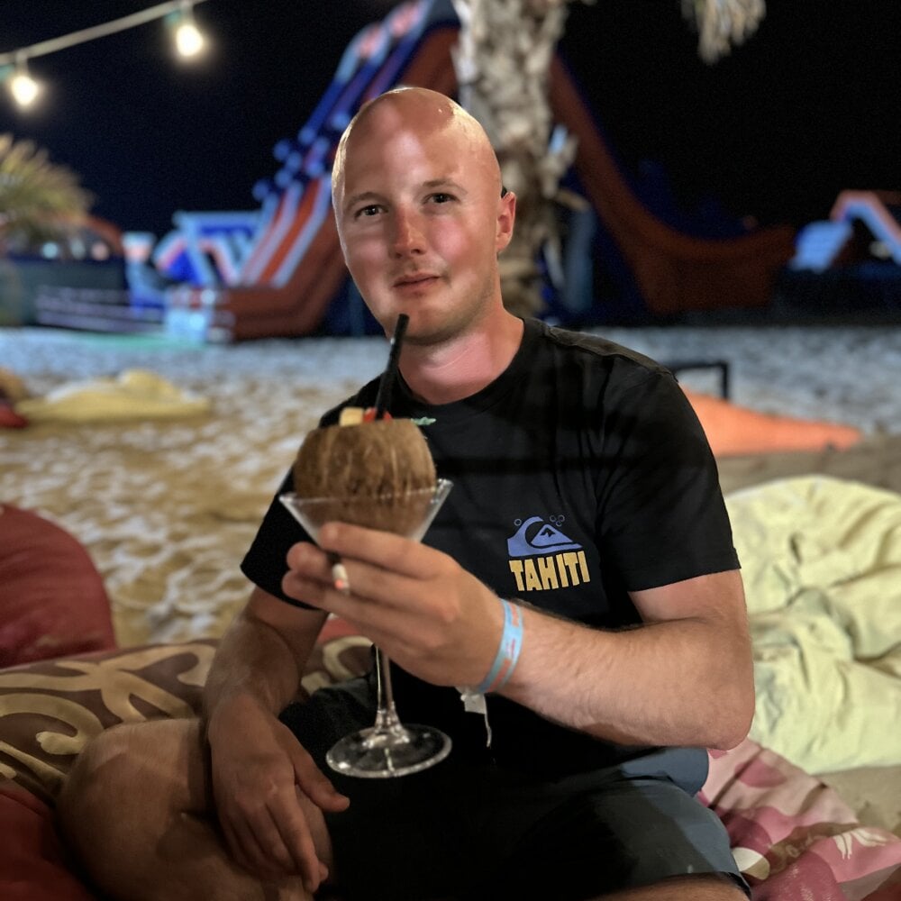 good_Dennis Chatroom