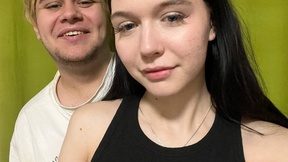 Live Snapshot of goodycouplee goodycouplee