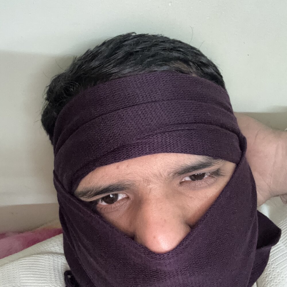 hairyboypenis Chatroom