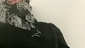 hangingginger
