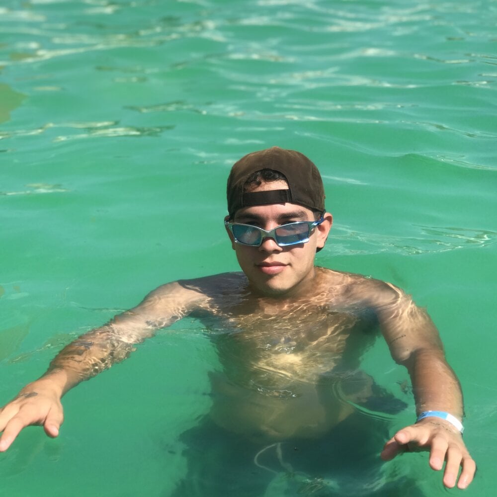 hcdimelojosu Chatroom