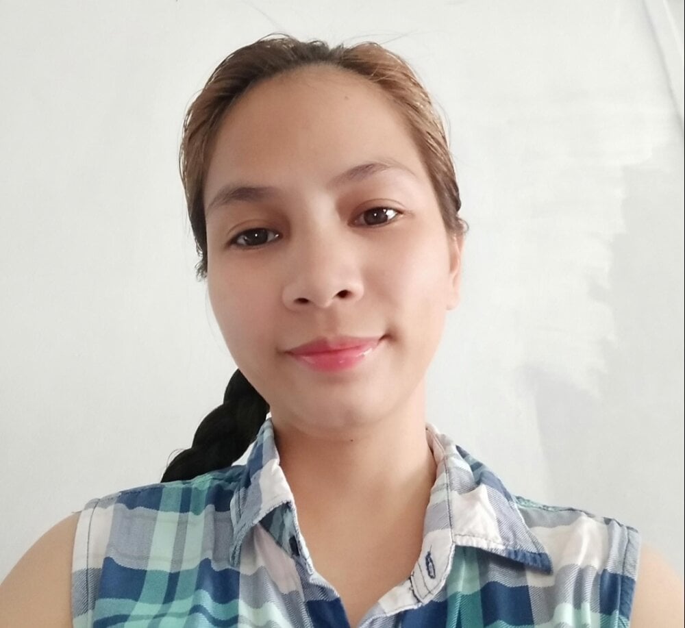 hotsexytits4U Chatroom