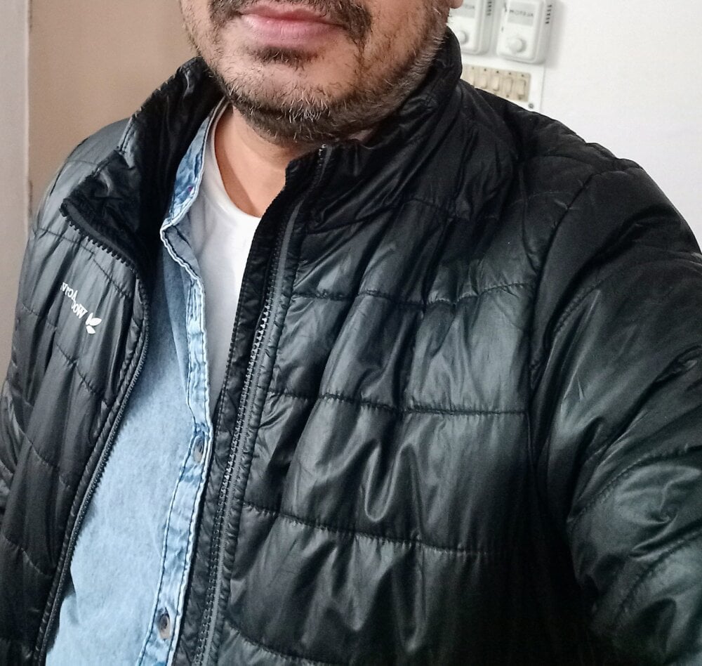 hunkcool149 Chatroom