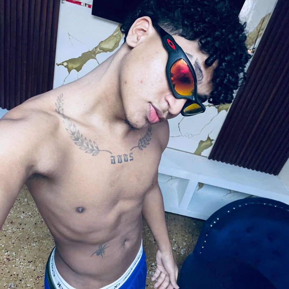 iaan_commerford Chatroom