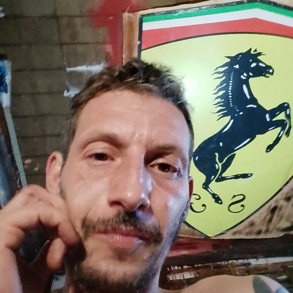 iamNOTGAY90 Chatroom