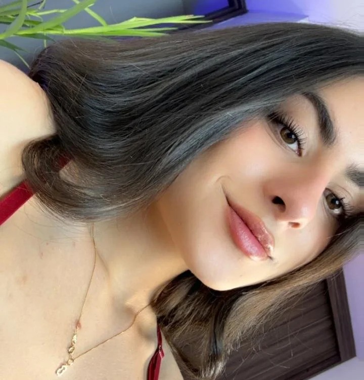 imsofia_dy Chatroom