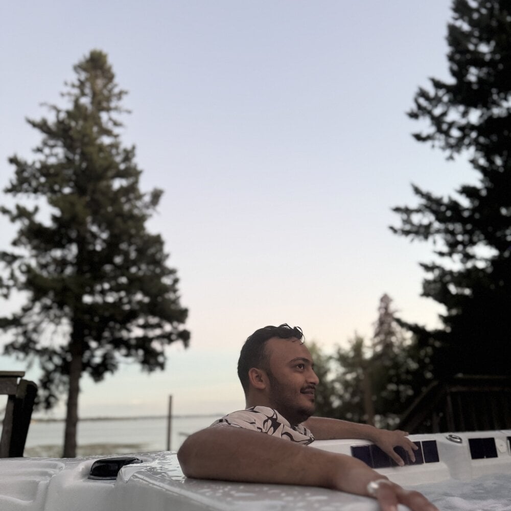 indianguysolo Chatroom