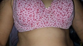 Live Snapshot of indianhotwife639 indianhotwife639