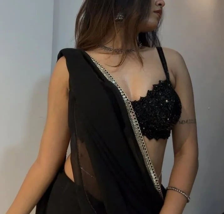 isha__20 Chatroom
