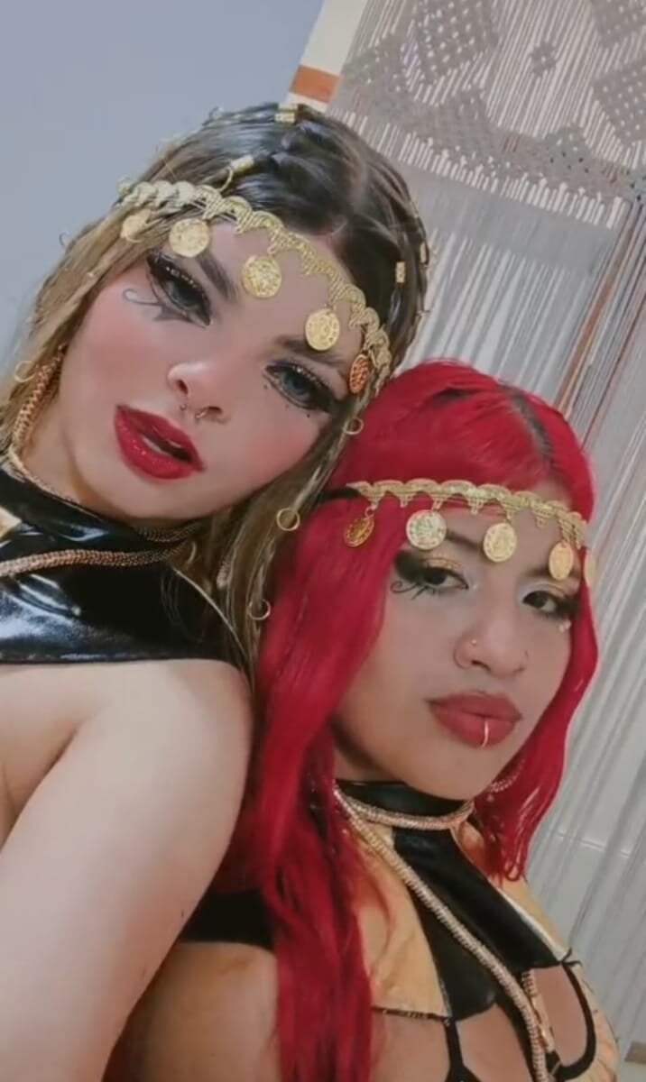 isis_slave_BDSM Chatroom