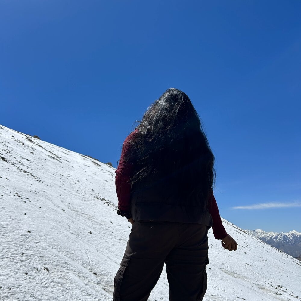 its_ishika0 Chatroom