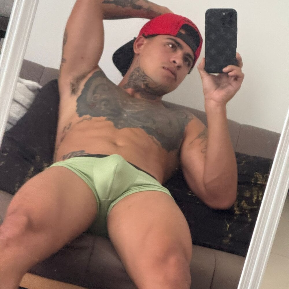 jacob_mendez Chatroom