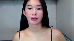 Live Snapshot of jadelicious19 jadelicious19