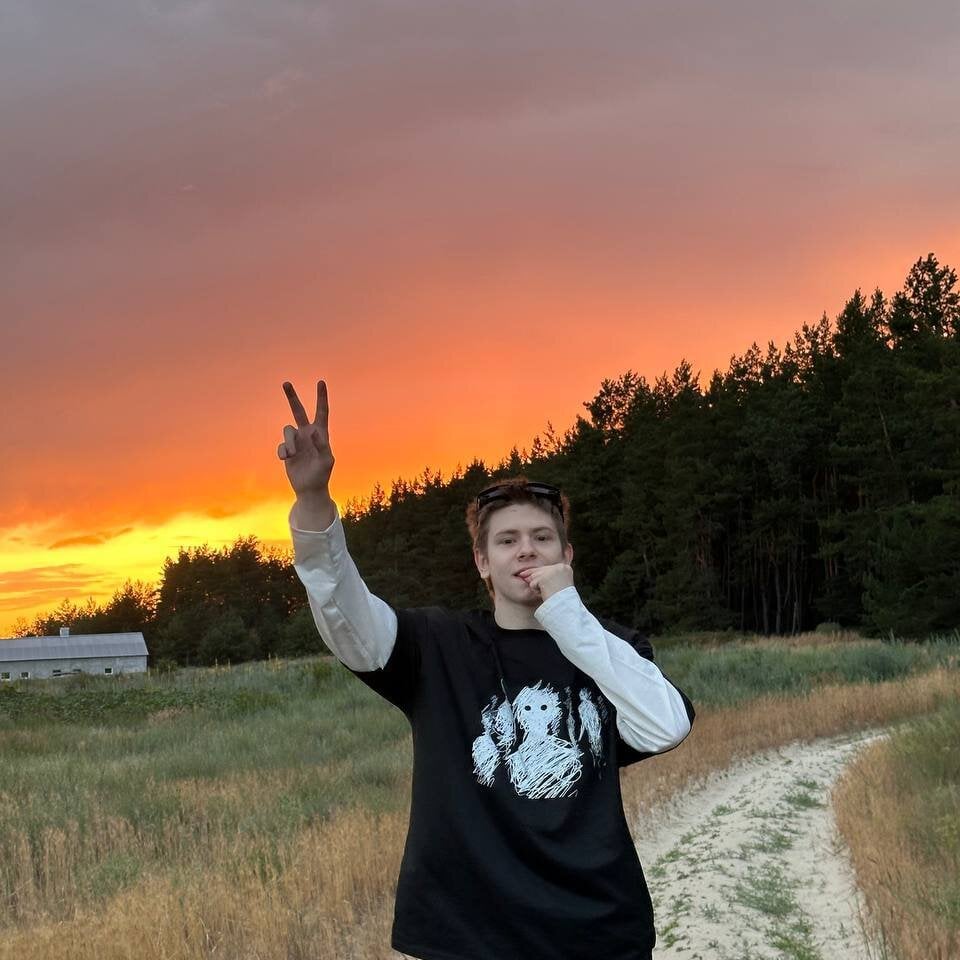 james_monkey Chatroom