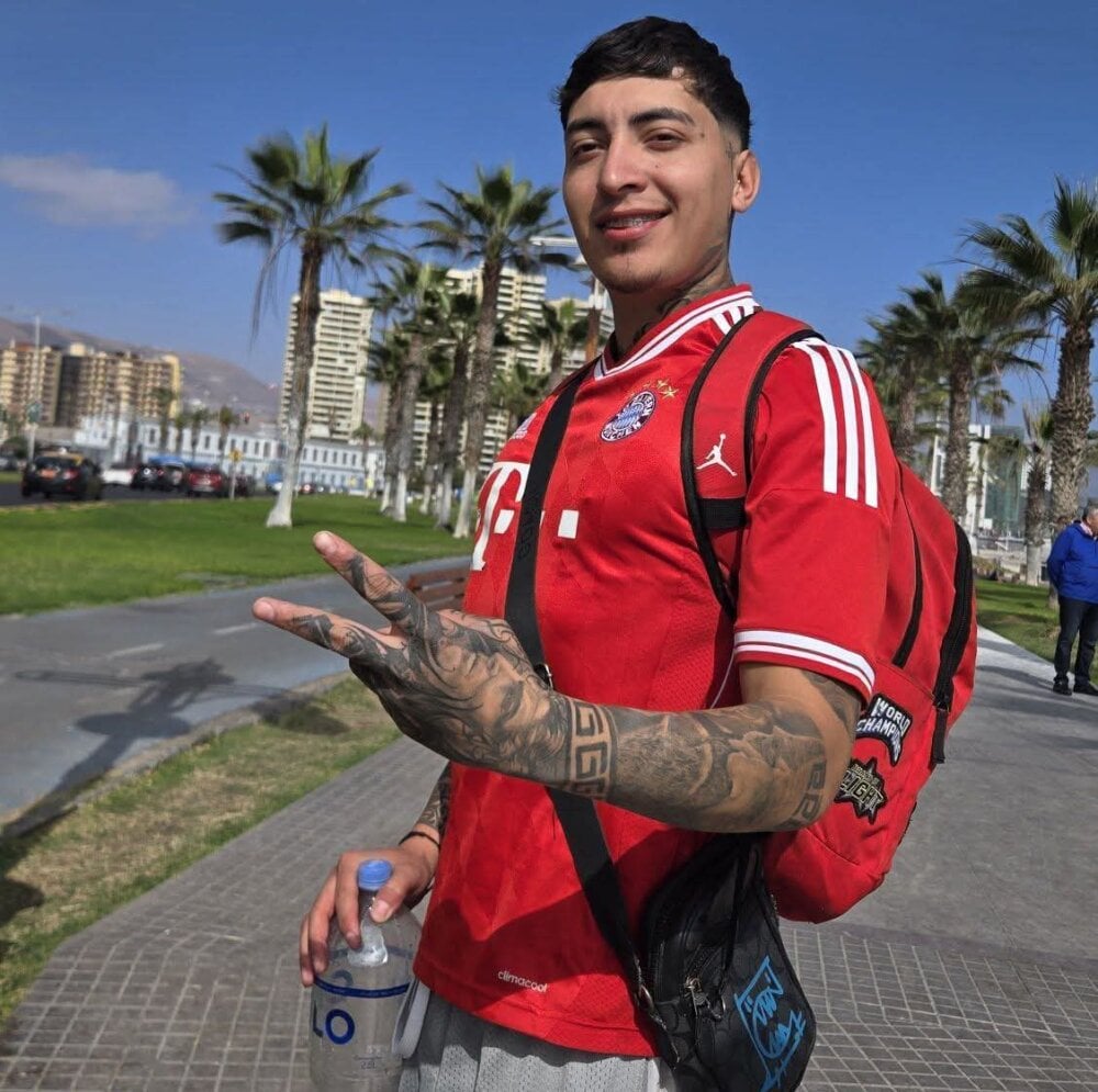 jeicoo_grey Chatroom