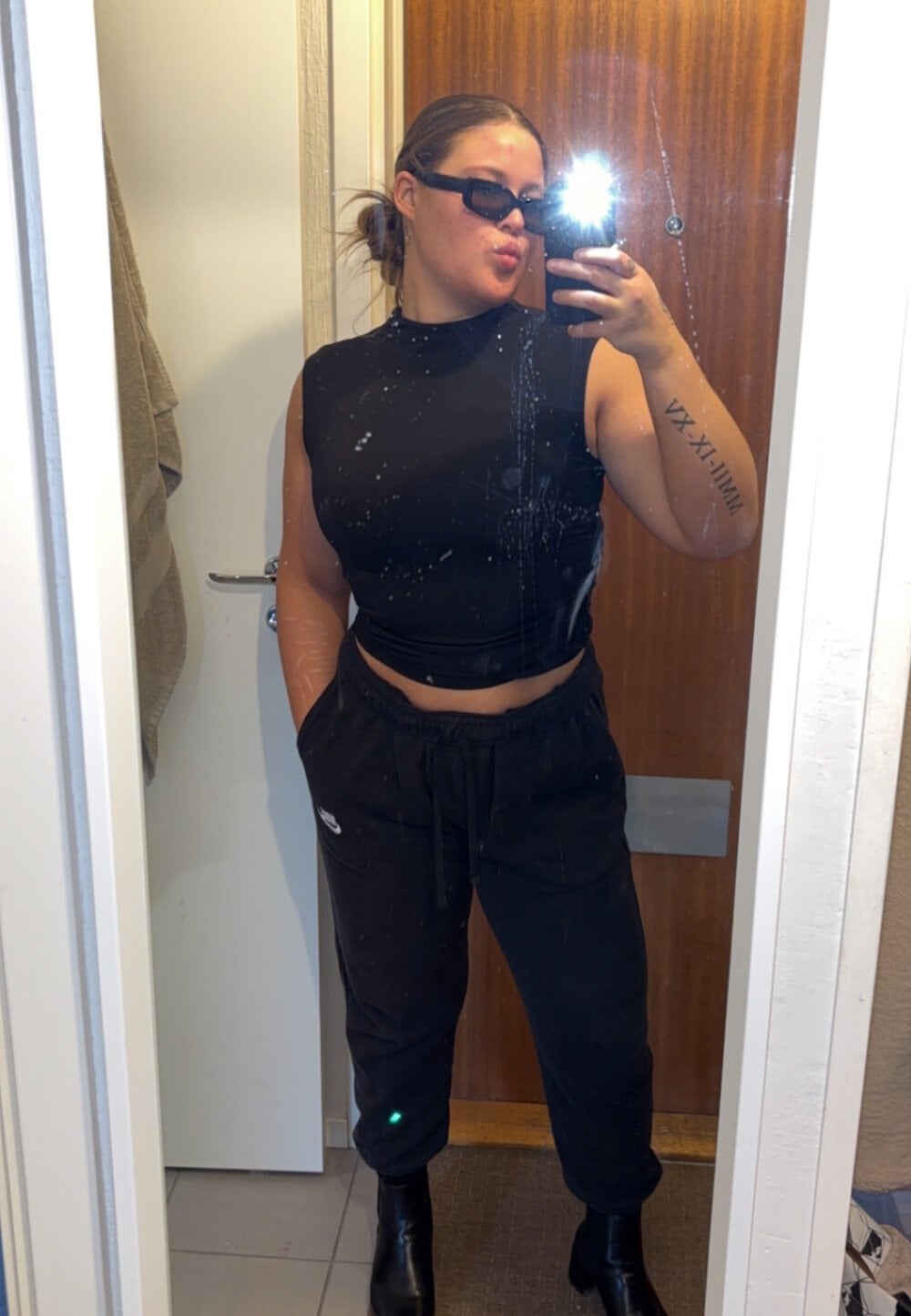 justsomeoneuknow Chatroom