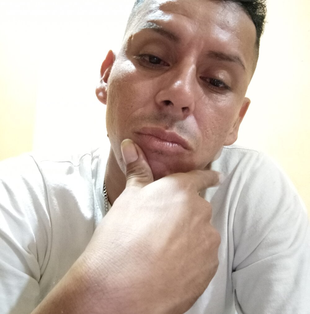 juunioreest Chatroom