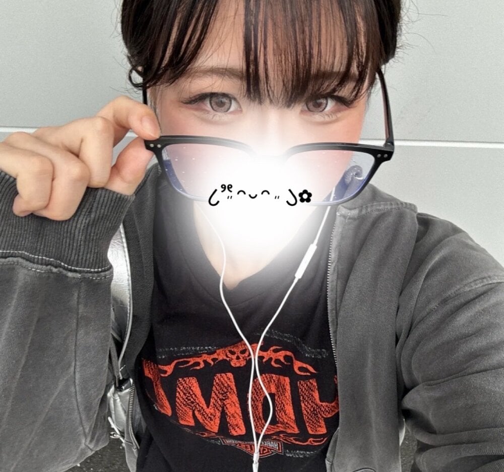 kabikabi_makaron Chatroom
